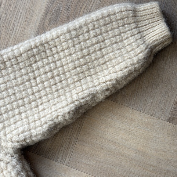 Authentic “Kid-Size” Gaeltarra handloomed wool from County Mayo, Ireland. - Picture 6 of 8